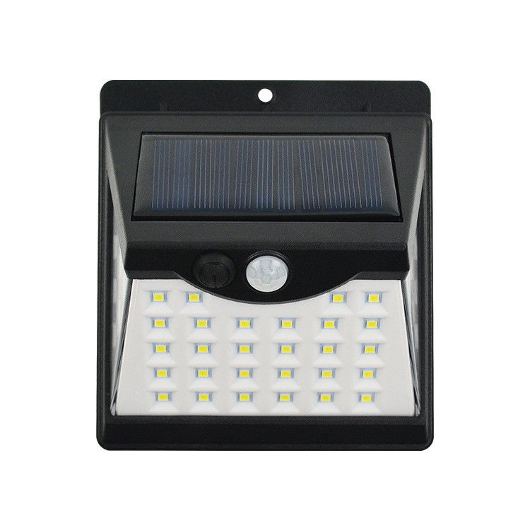 6500K solarbetriebene Außenwandlampen mit Bewegungssensor / Lichtsensor