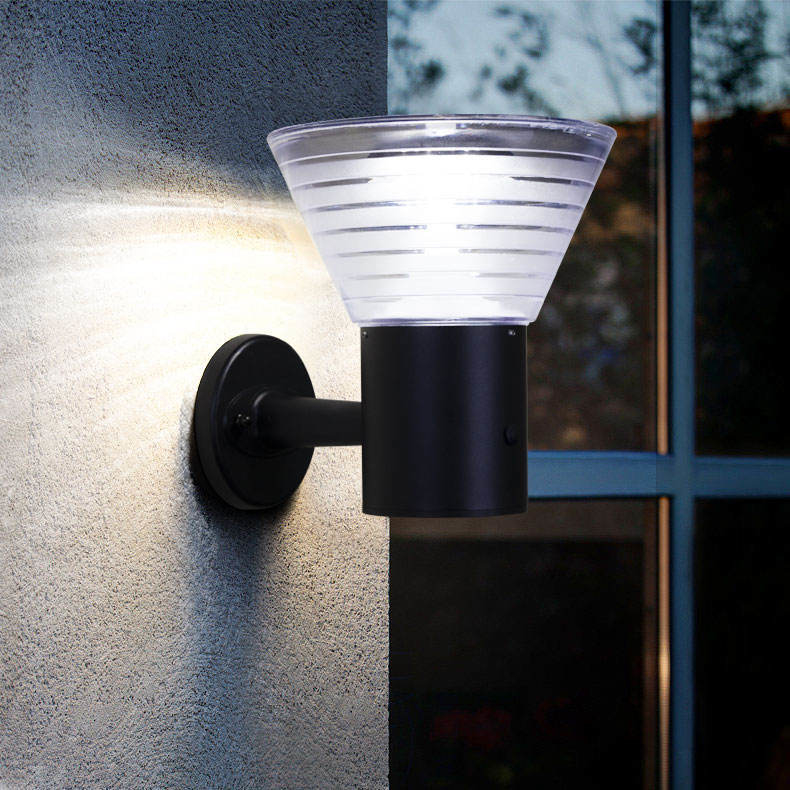 OEM/DEM Solar Wall Lights Waterproof Ip65 6500K Aluminum Led Outdoor Solar Light Wall Mounted For Villa